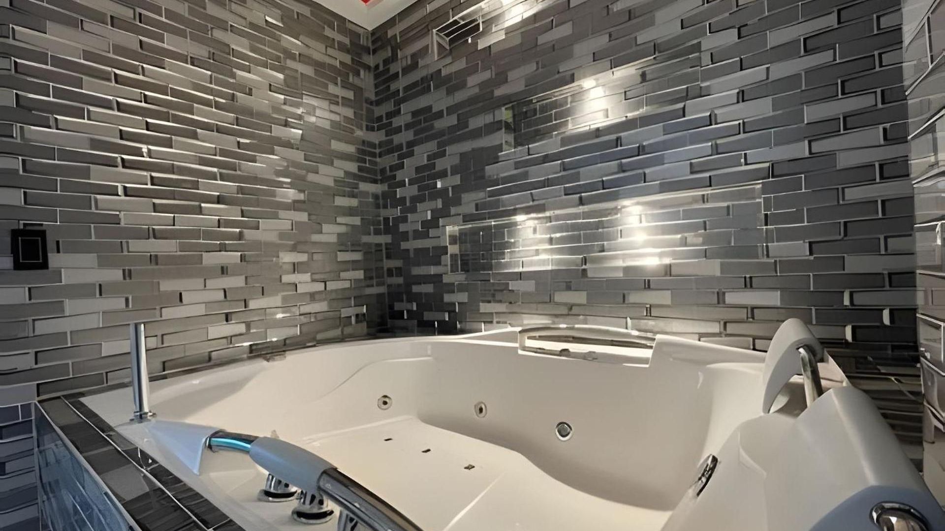 Guest Friendly 2 Master Bedroom Private Jacuzzi Apartamento